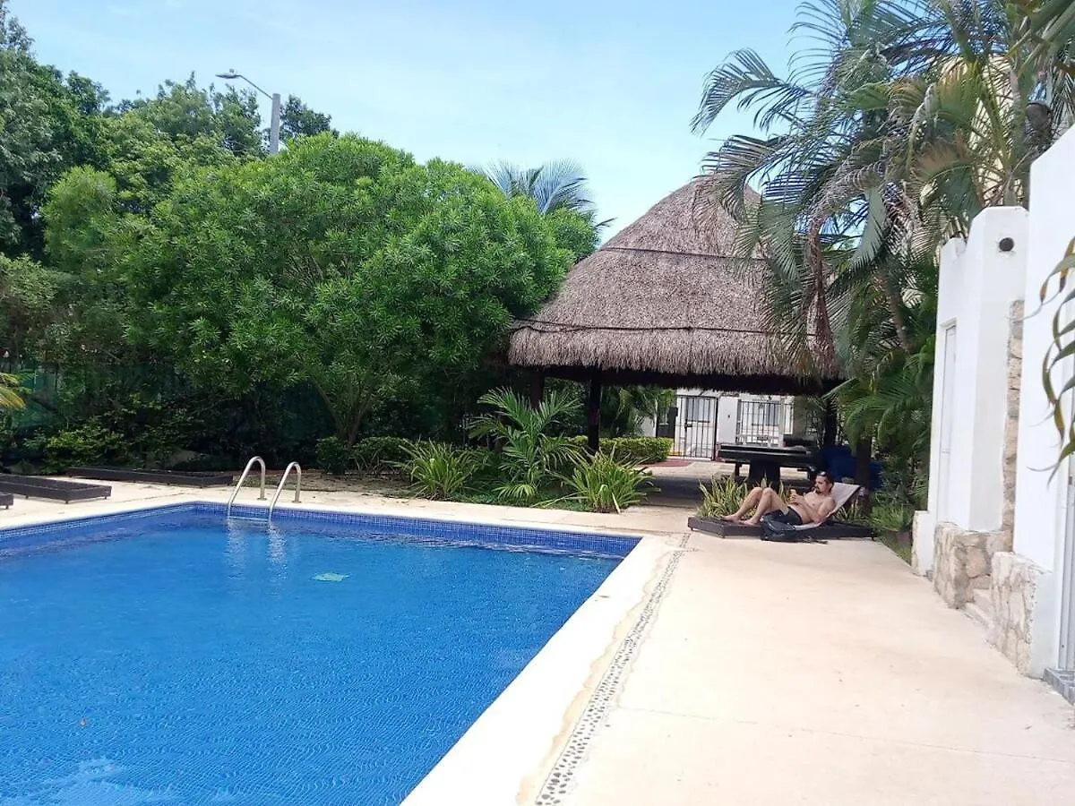 Villa Real Ibiza Playa del Carmen México